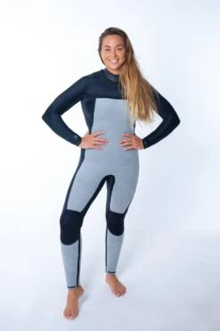 Insulator Series Womens 4/3 Chest Zip Steamer 10 Insulator Series Womens 4/3 Chest Zip Steamer -Ride The Board EDITIMG 2250